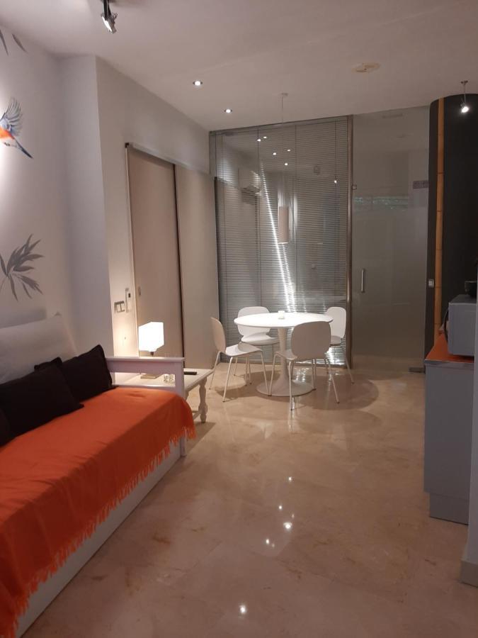 Estudio Con Parking Privado Madrid Exterior photo