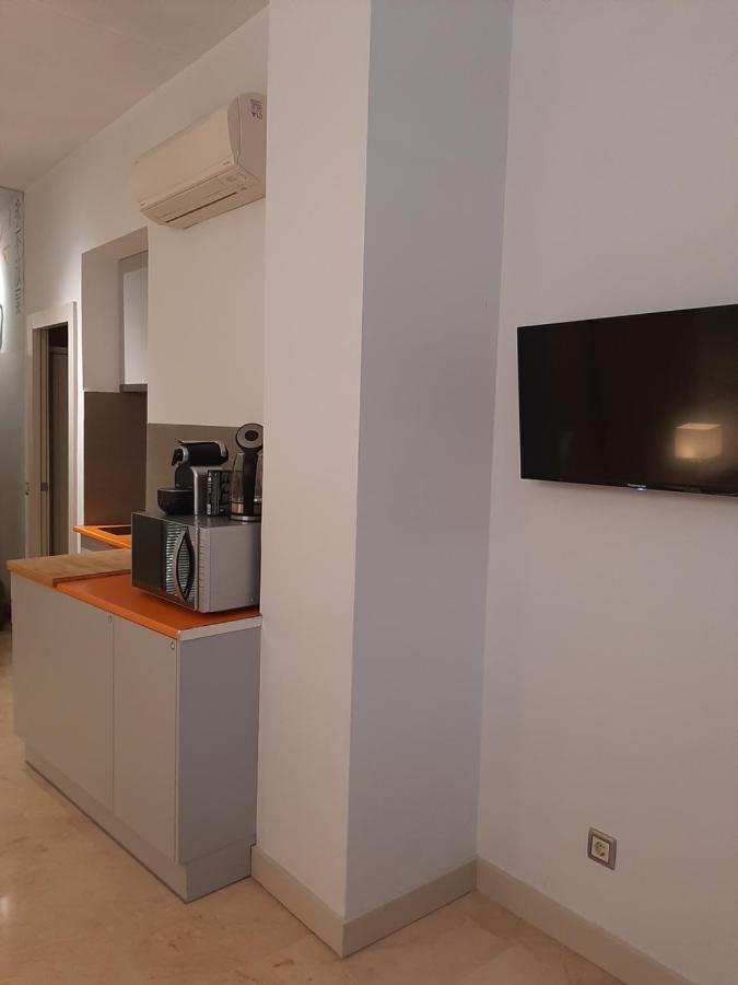 Estudio Con Parking Privado Madrid Exterior photo