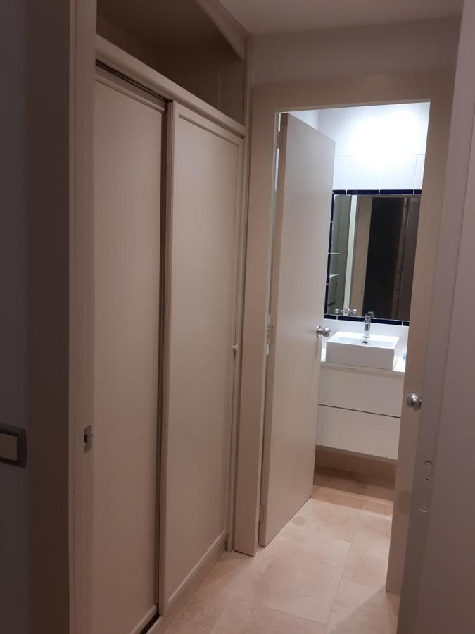 Estudio Con Parking Privado Madrid Exterior photo